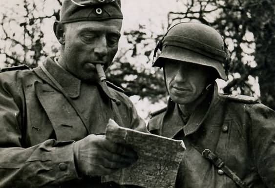 Wehrmacht Troops 41c WW II Archive The Wehrmacht: A Military History of Tactics, Endurance, and Collapse (1939–1945)