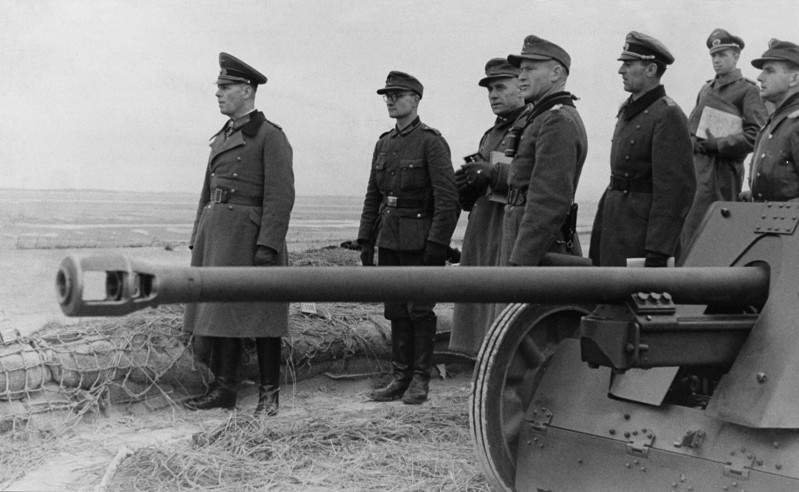 Rommels Campaign Maneuver Warfare Scaled WW II Archive The North African Front: War in the Sand (1940–1943)